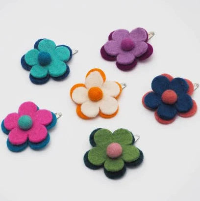 Felt Flower Hair Clip – Handmade Merino Wool Hair Clip