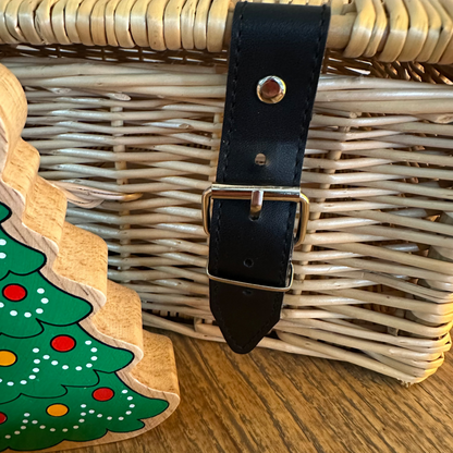Christmas Treasure Box – 24 Day Advent Countdown Hamper - 🎄
