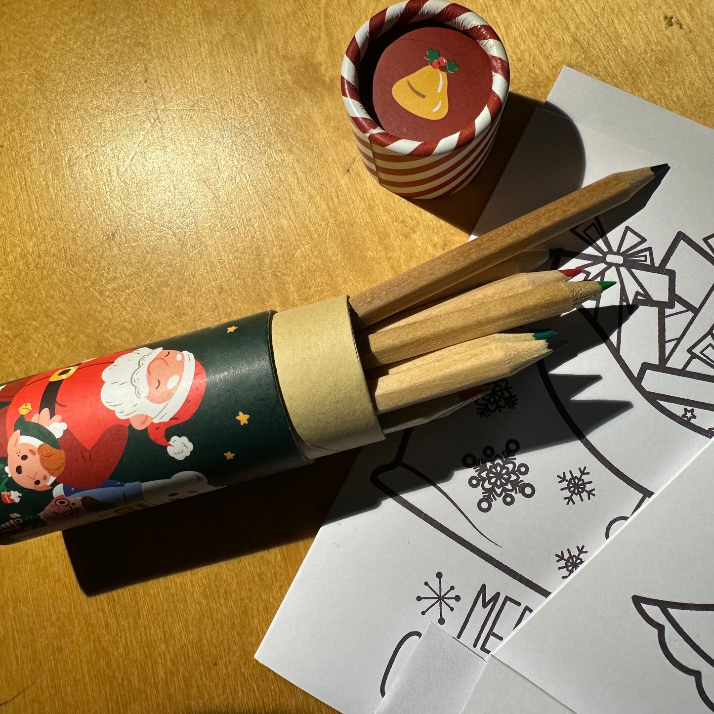 Kids Colour-In Christmas Card Set – 5 Festive Designs with Pencils & Envelopes