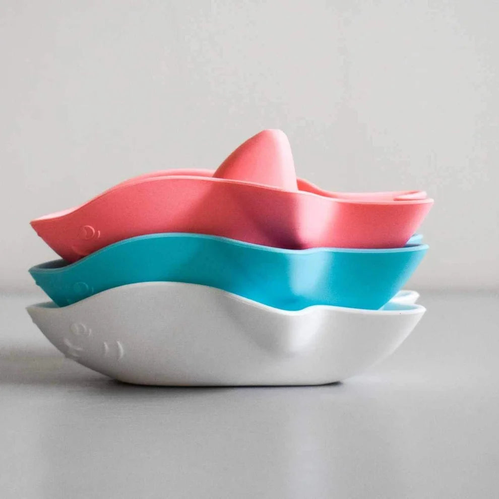 Baby Ellor Silicone Shark Boats Set of 3 – Stackable Silicone Bath & Water Toys