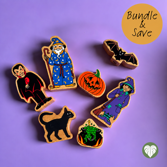 Lanka Kade Wooden Spooky Halloween Bundle - 7 Items