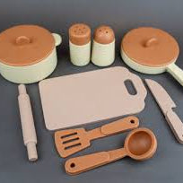 Ellor & Co Silicone Kitchen Play Set – Montessori Pretend Play Cooking Set for Toddlers, Beige/Brown