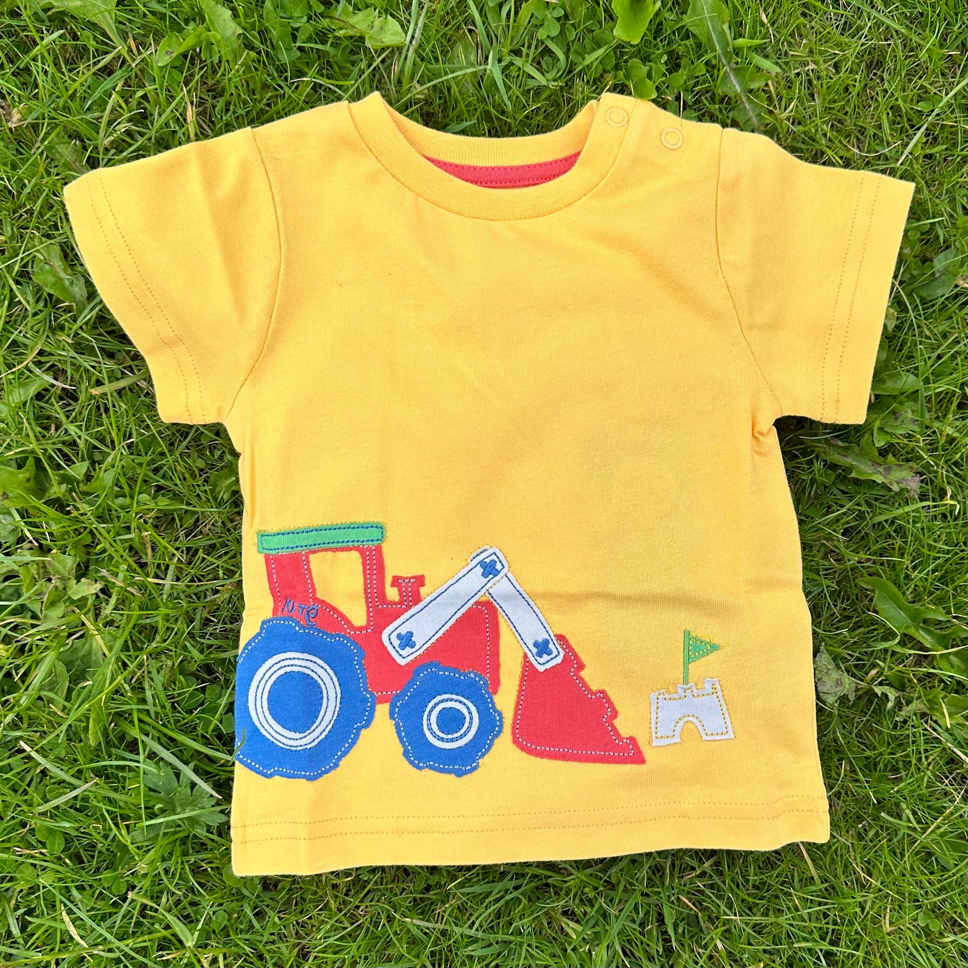 Kite Digger organic cotton t-shirt